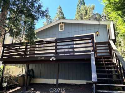 Home For Sale in Crestline, California