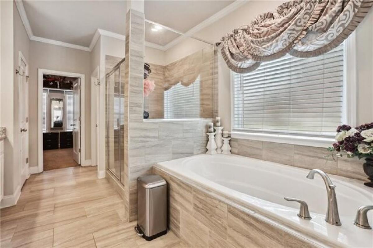 Picture of Home For Sale in McDonough, Georgia, United States