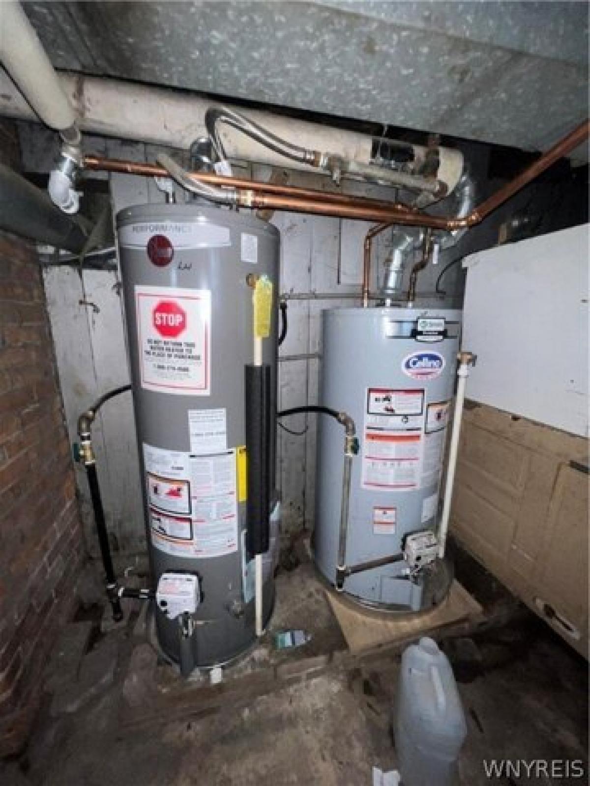 Picture of Home For Sale in Buffalo, New York, United States