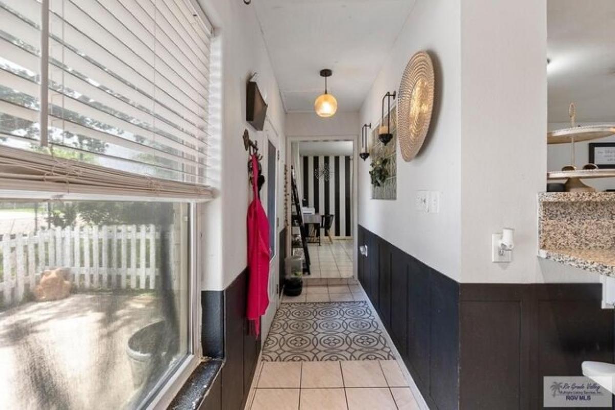 Picture of Home For Sale in Harlingen, Texas, United States