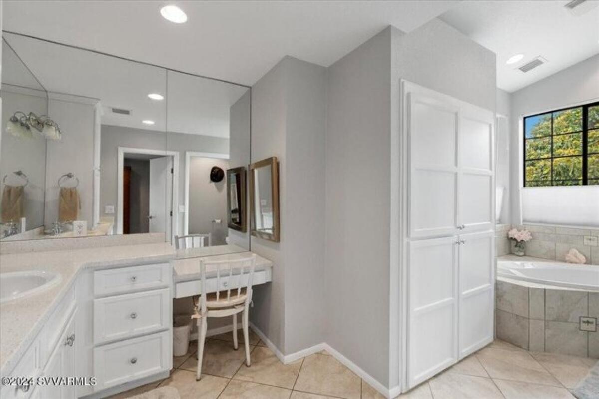 Picture of Home For Sale in Sedona, Arizona, United States