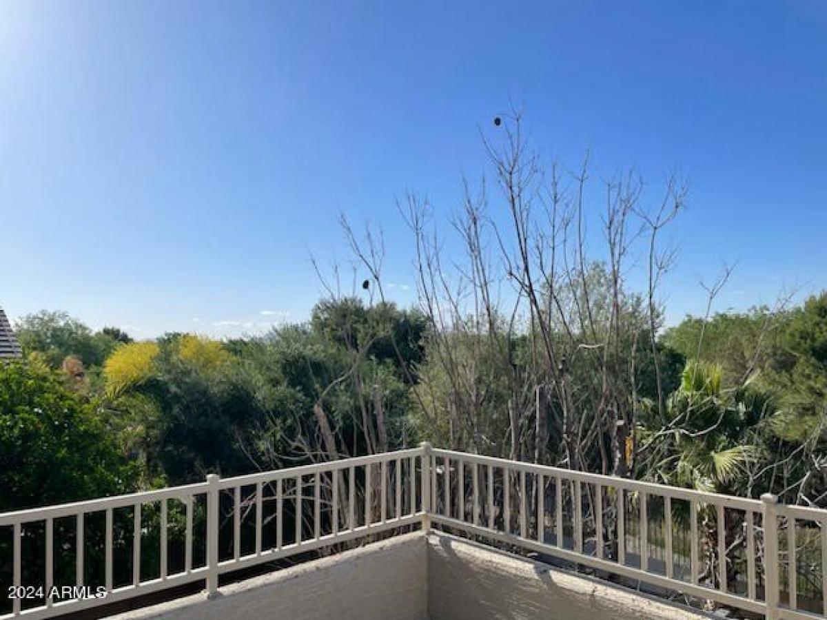 Picture of Home For Sale in Maricopa, Arizona, United States