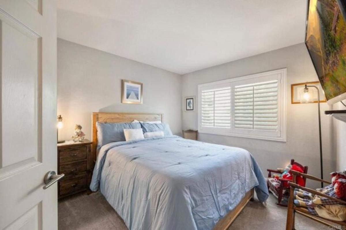 Picture of Home For Sale in Oceanside, California, United States