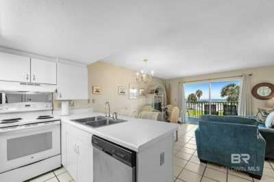 Home For Sale in Gulf Shores, Alabama