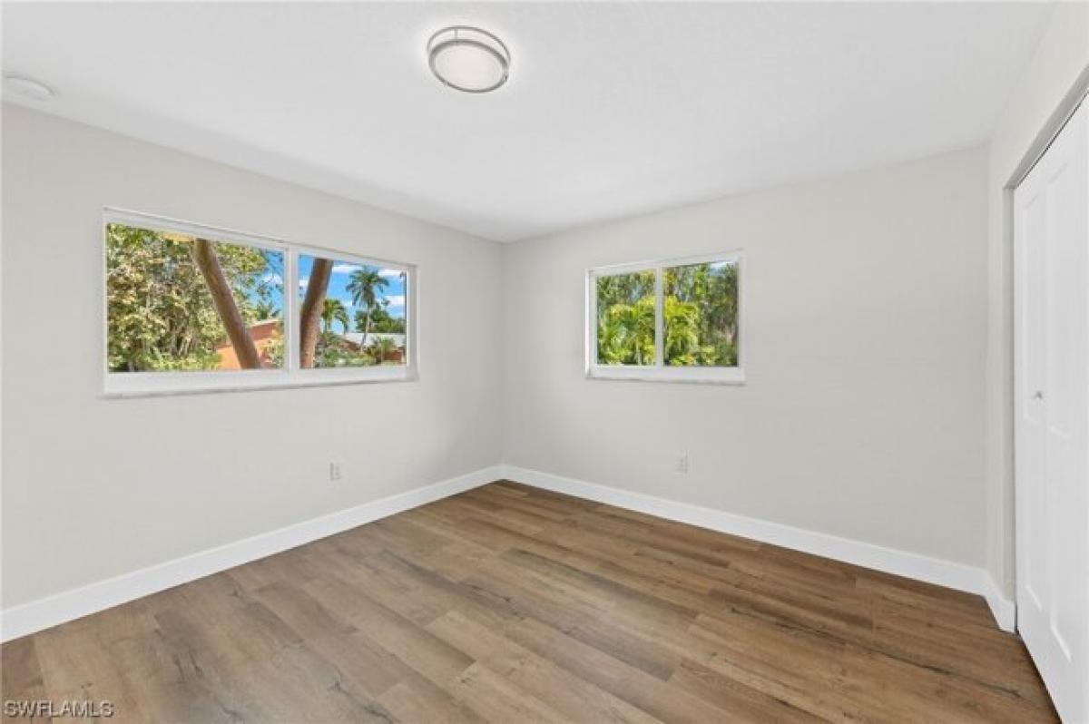 Picture of Home For Sale in Sanibel, Florida, United States