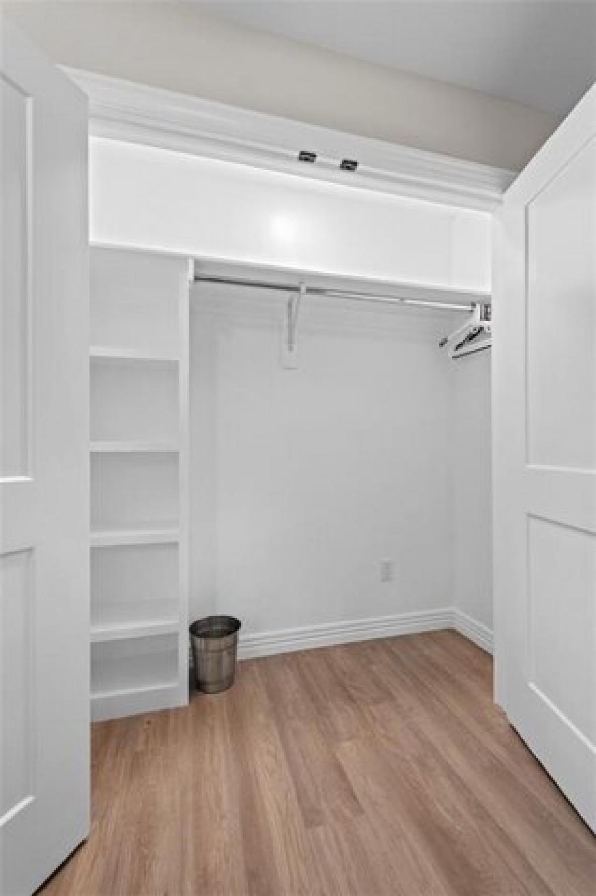 Picture of Home For Sale in Rogers, Arkansas, United States