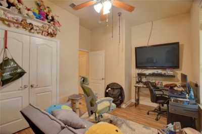 Home For Sale in Venus, Texas