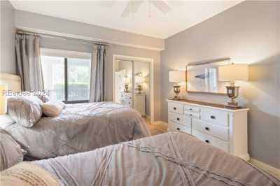 Home For Sale in Hilton Head Island, South Carolina