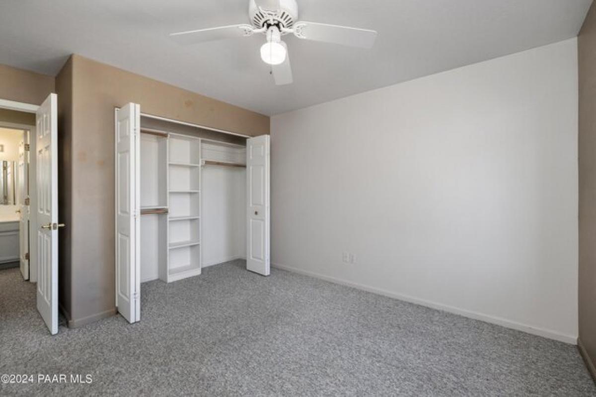 Picture of Home For Sale in Prescott Valley, Arizona, United States