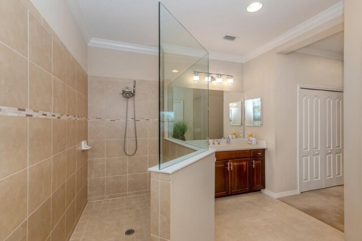 Picture of Home For Sale in Venice, Florida, United States