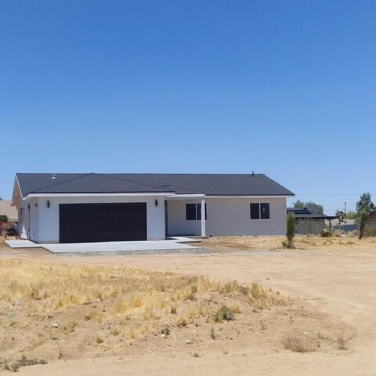 Picture of Home For Sale in Yucca Valley, California, United States