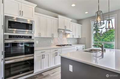 Home For Sale in Lakewood, Washington