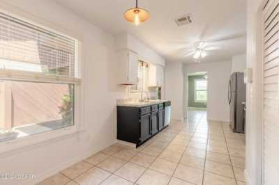 Home For Sale in Ormond Beach, Florida