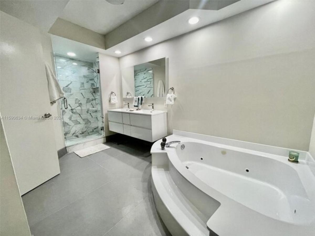 Picture of Home For Rent in Aventura, Florida, United States