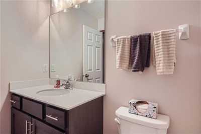 Home For Sale in Burnsville, Minnesota