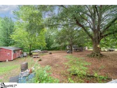 Home For Sale in Gaffney, South Carolina