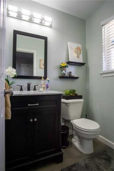 Home For Rent in Del Valle, Texas