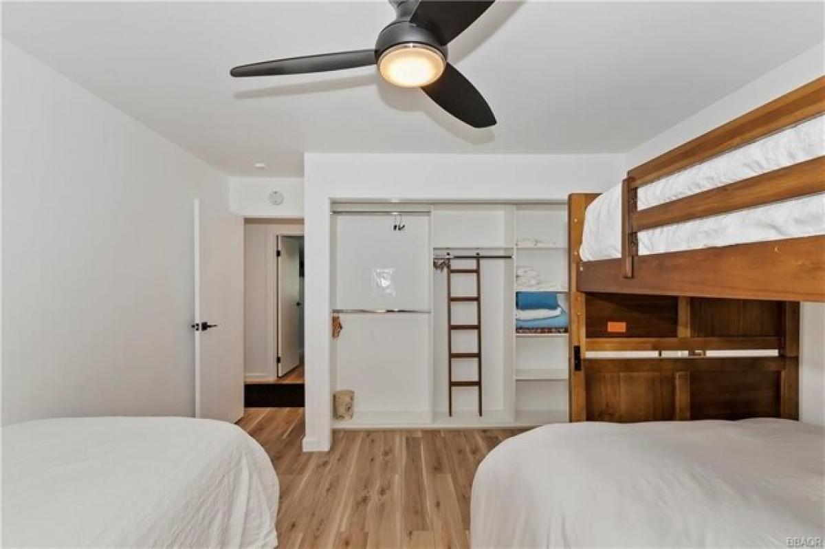 Picture of Home For Sale in Big Bear Lake, California, United States