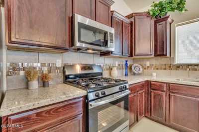 Home For Sale in Horizon City, Texas