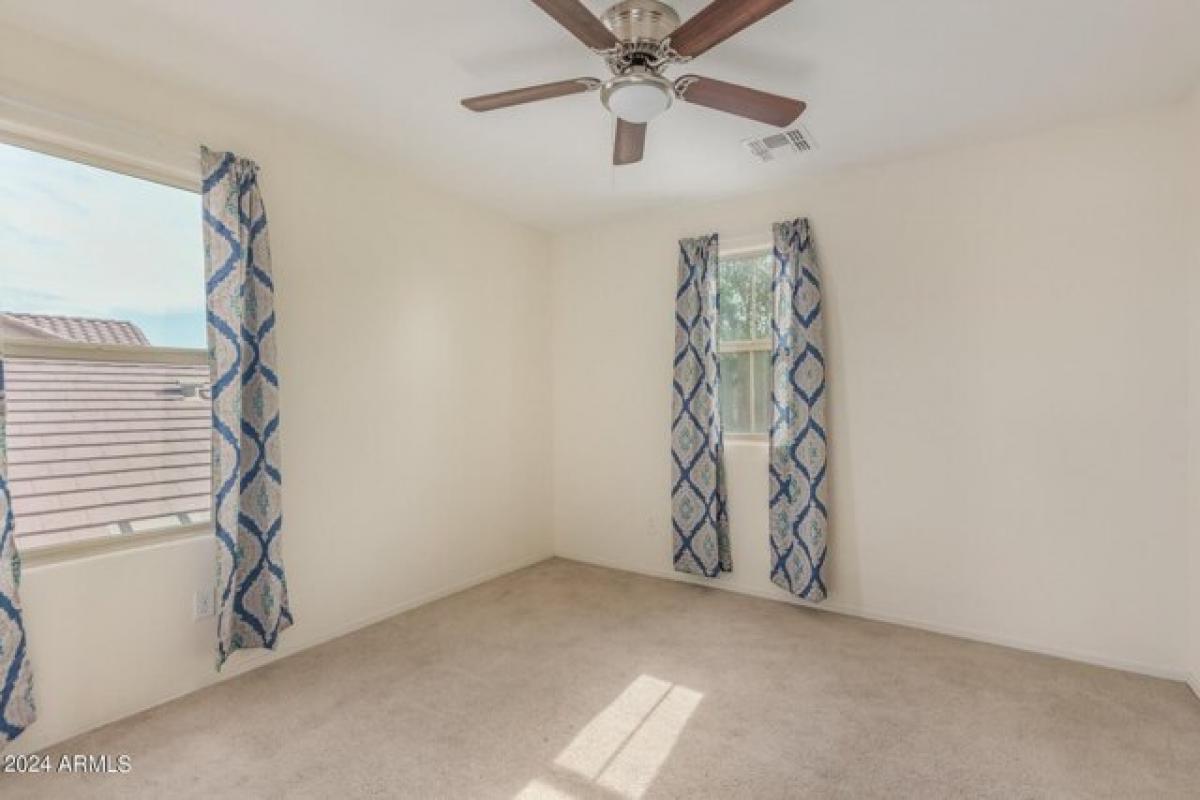 Picture of Home For Sale in Maricopa, Arizona, United States