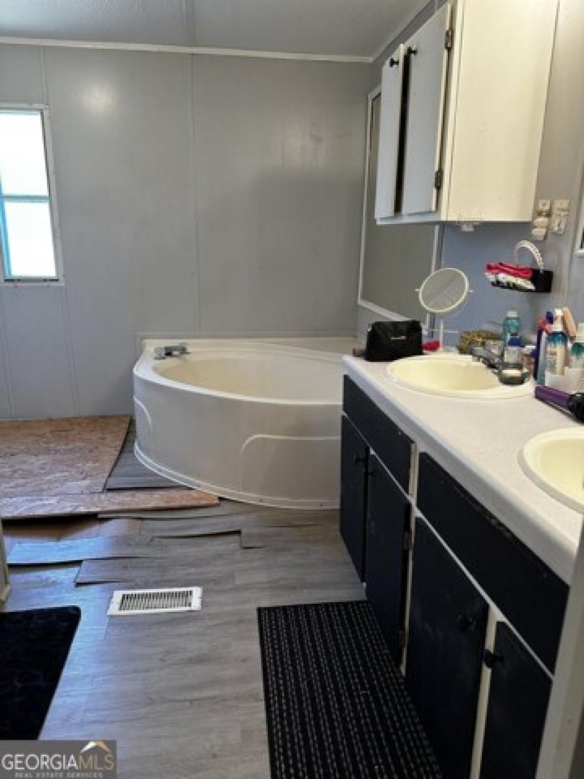 Picture of Home For Sale in Cleveland, Georgia, United States