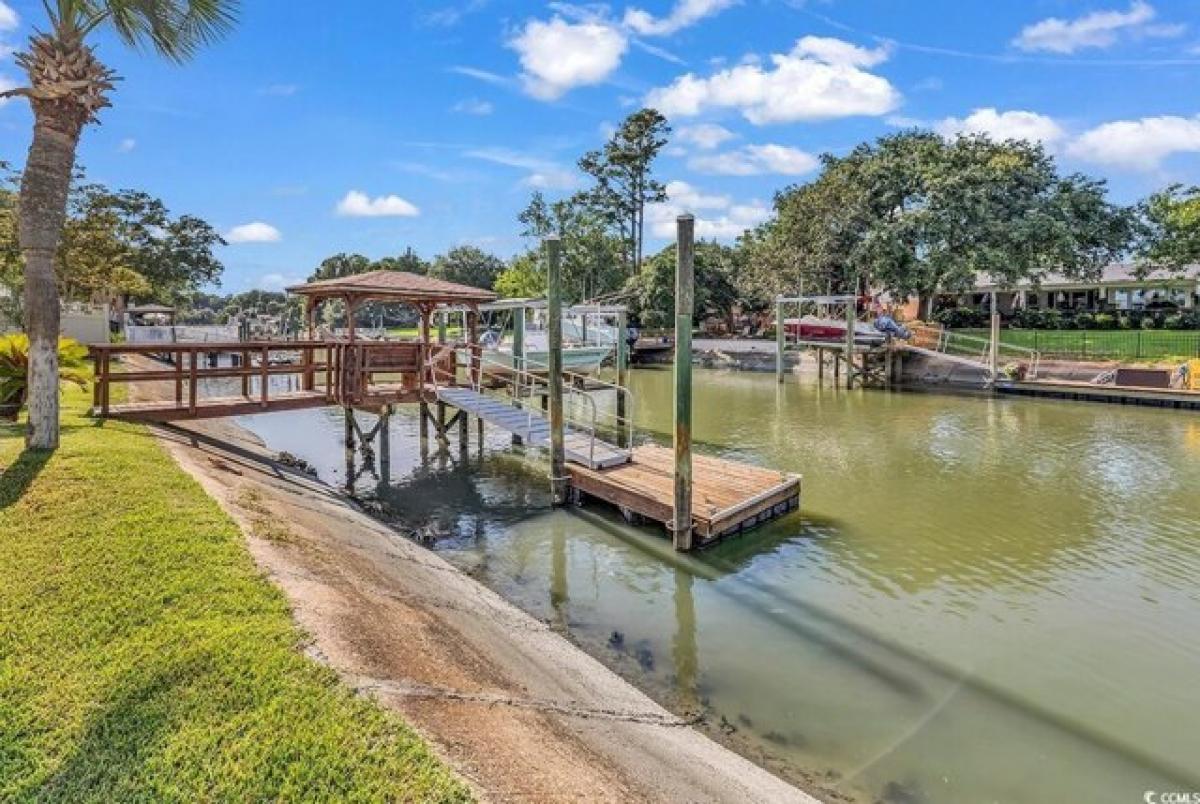 Picture of Home For Sale in Murrells Inlet, South Carolina, United States