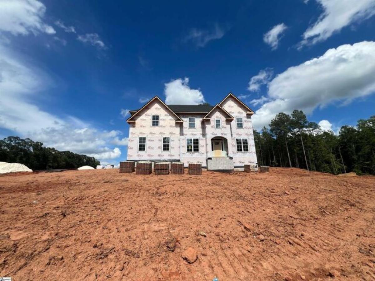 Picture of Home For Sale in Easley, South Carolina, United States