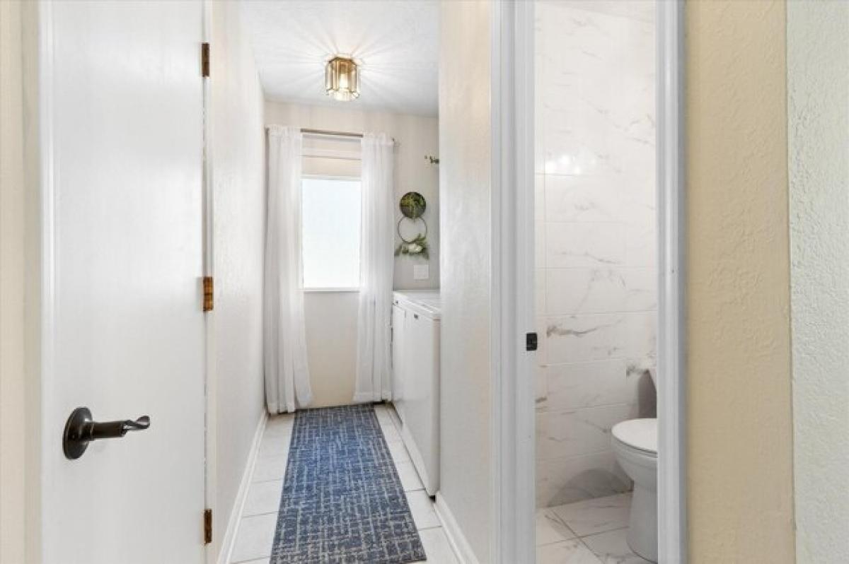 Picture of Home For Sale in Redding, California, United States