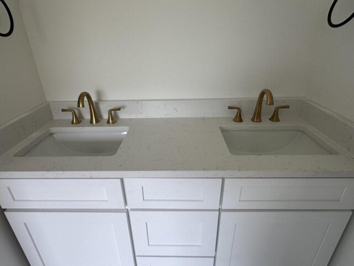 Picture of Home For Sale in Cleveland, Tennessee, United States