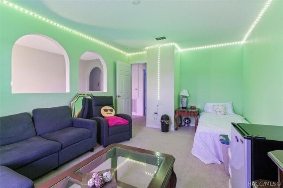 Picture of Home For Sale in Beverly Hills, Florida, United States