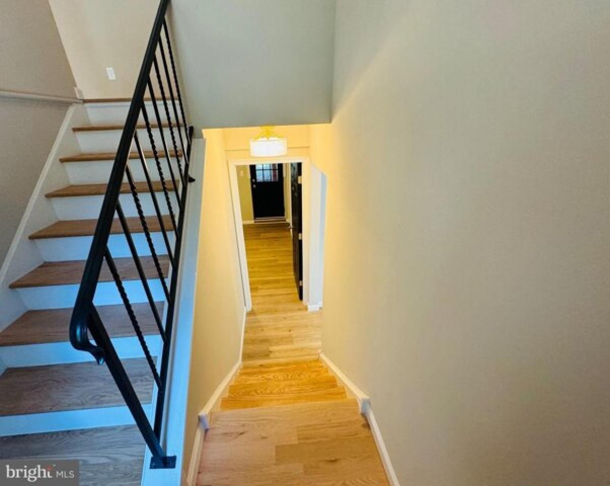 Picture of Home For Sale in Williamstown, New Jersey, United States