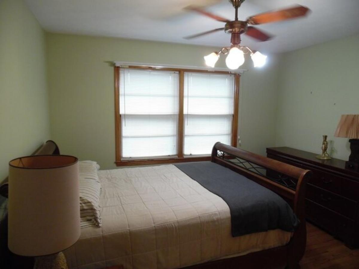 Picture of Home For Sale in Lake Park, Georgia, United States