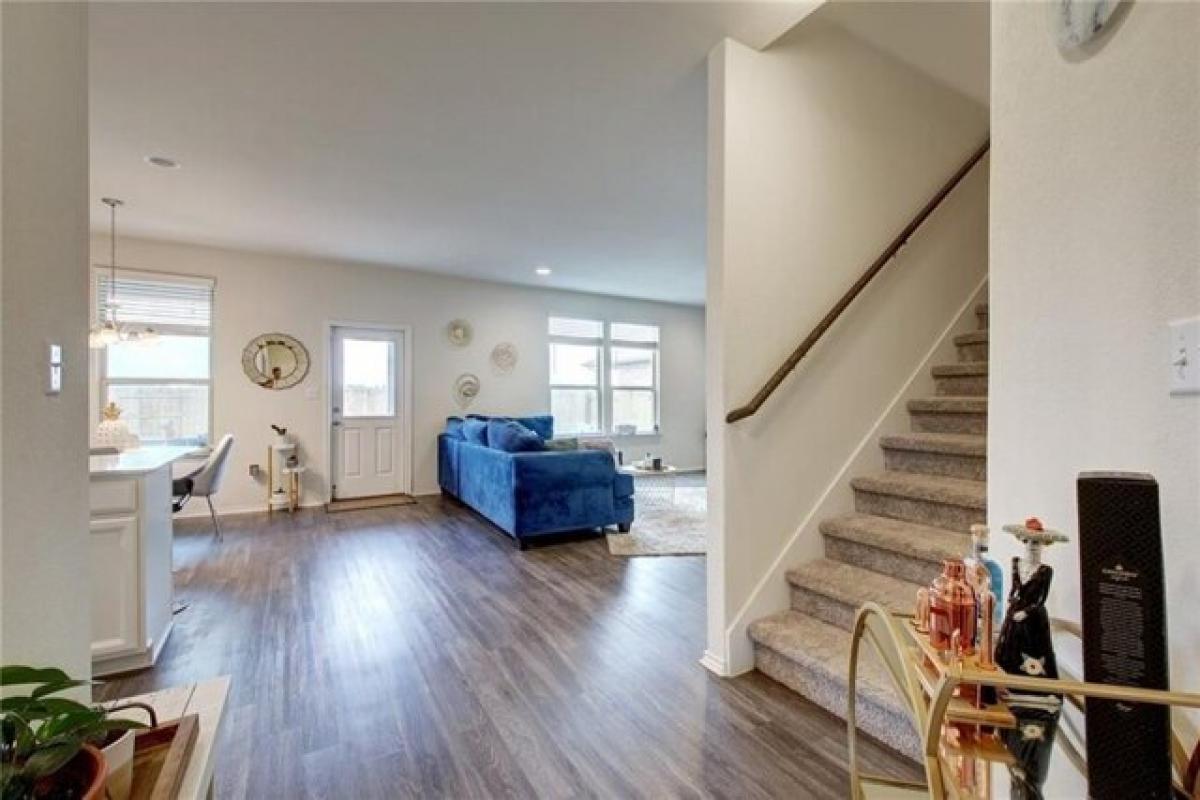 Picture of Home For Sale in Manor, Texas, United States