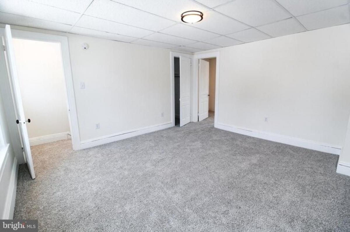 Picture of Home For Sale in York, Pennsylvania, United States