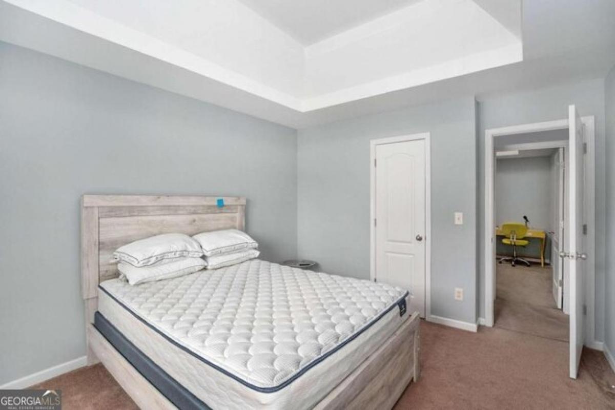 Picture of Home For Sale in Hampton, Georgia, United States