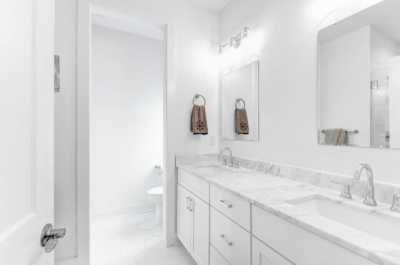 Home For Sale in Mount Pleasant, South Carolina