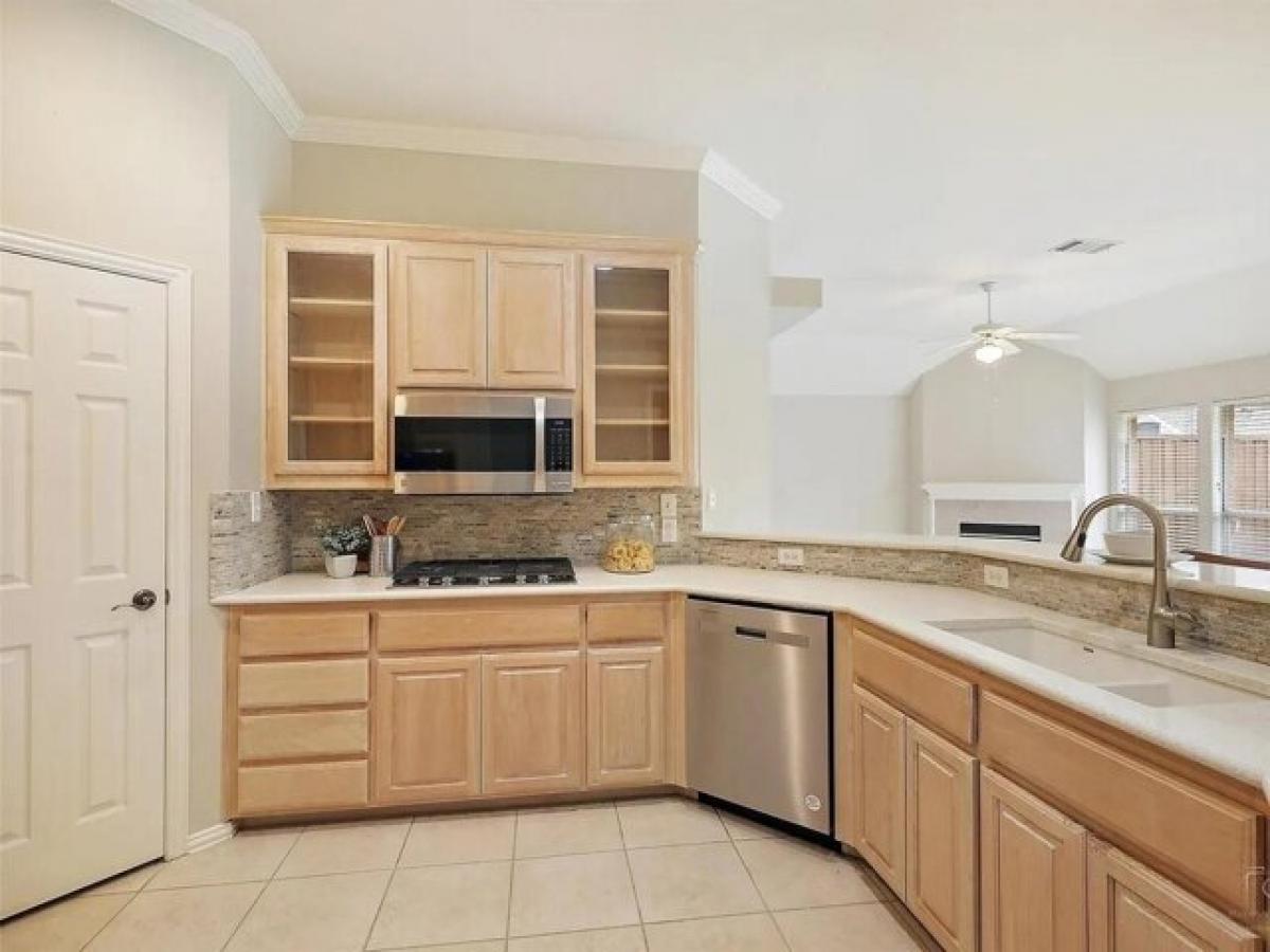 Picture of Home For Sale in Plano, Texas, United States