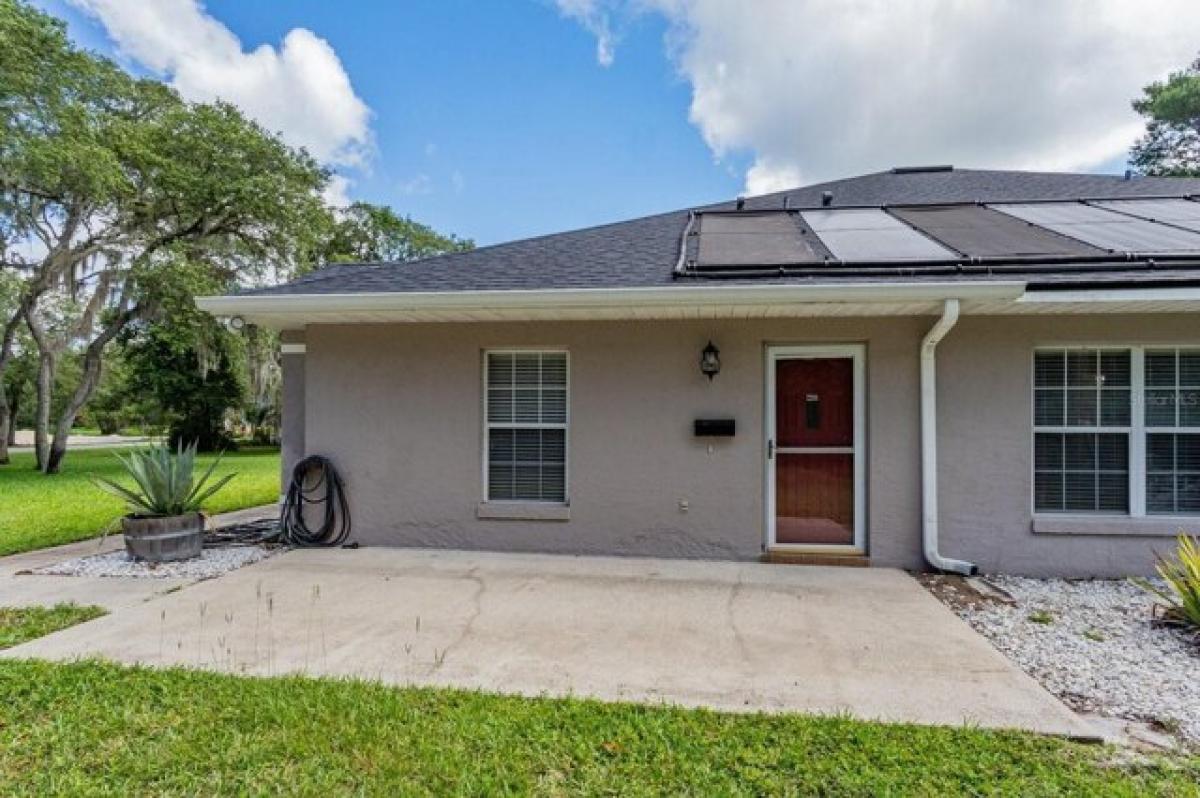 Picture of Home For Sale in Eustis, Florida, United States