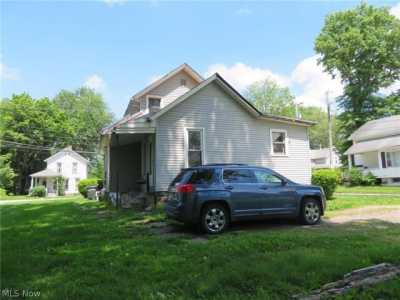 Home For Sale in Elyria, Ohio