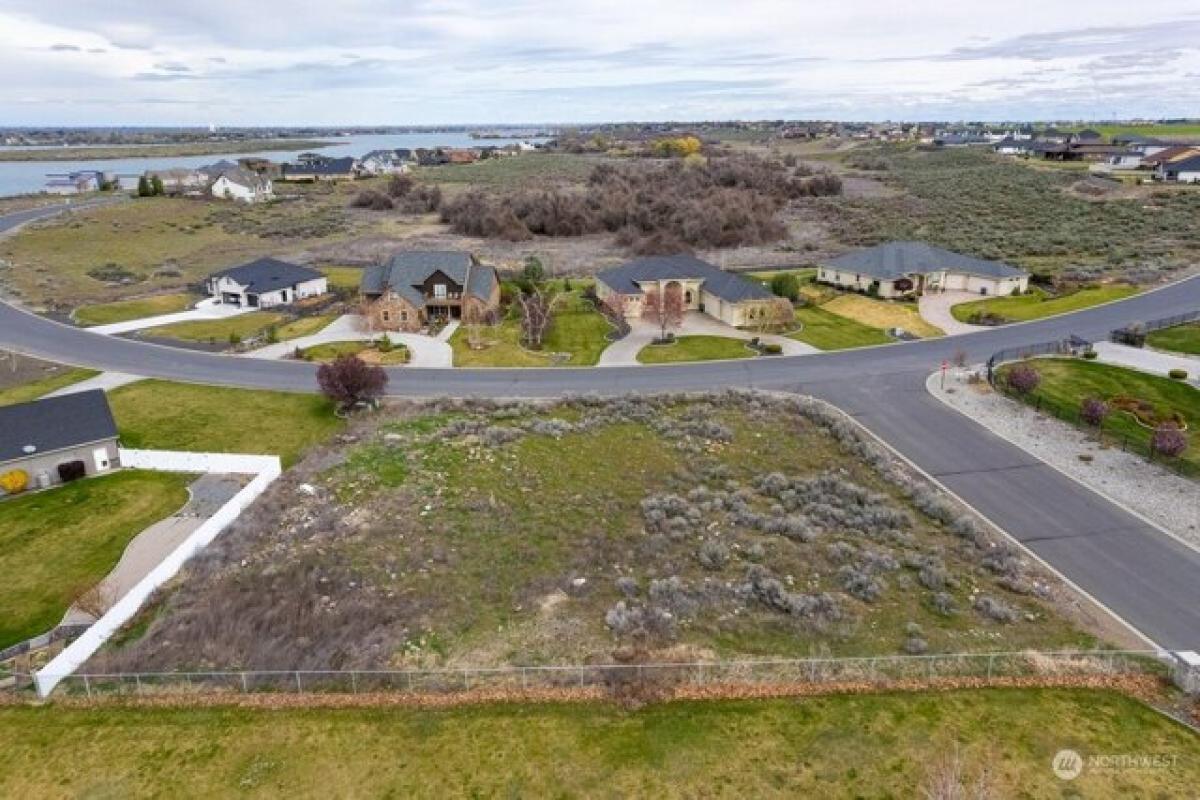 Picture of Residential Land For Sale in Moses Lake, Washington, United States