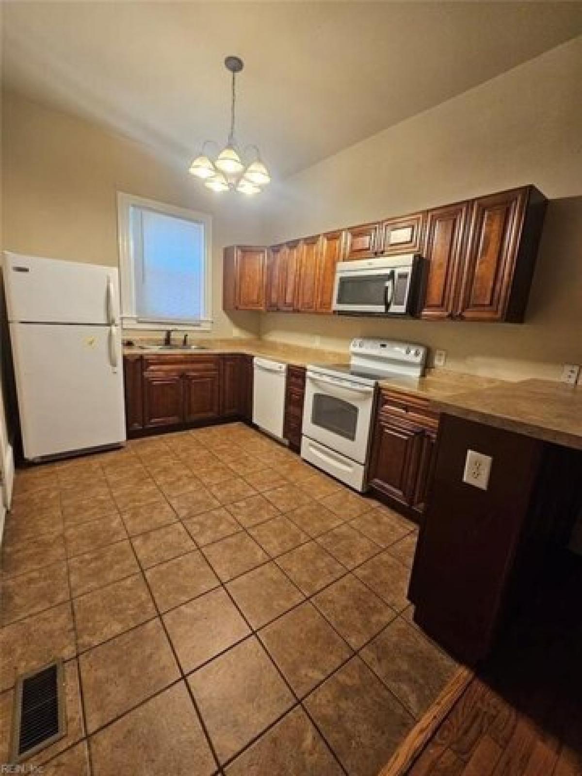 Picture of Apartment For Rent in Portsmouth, Virginia, United States