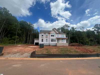 Home For Sale in Easley, South Carolina