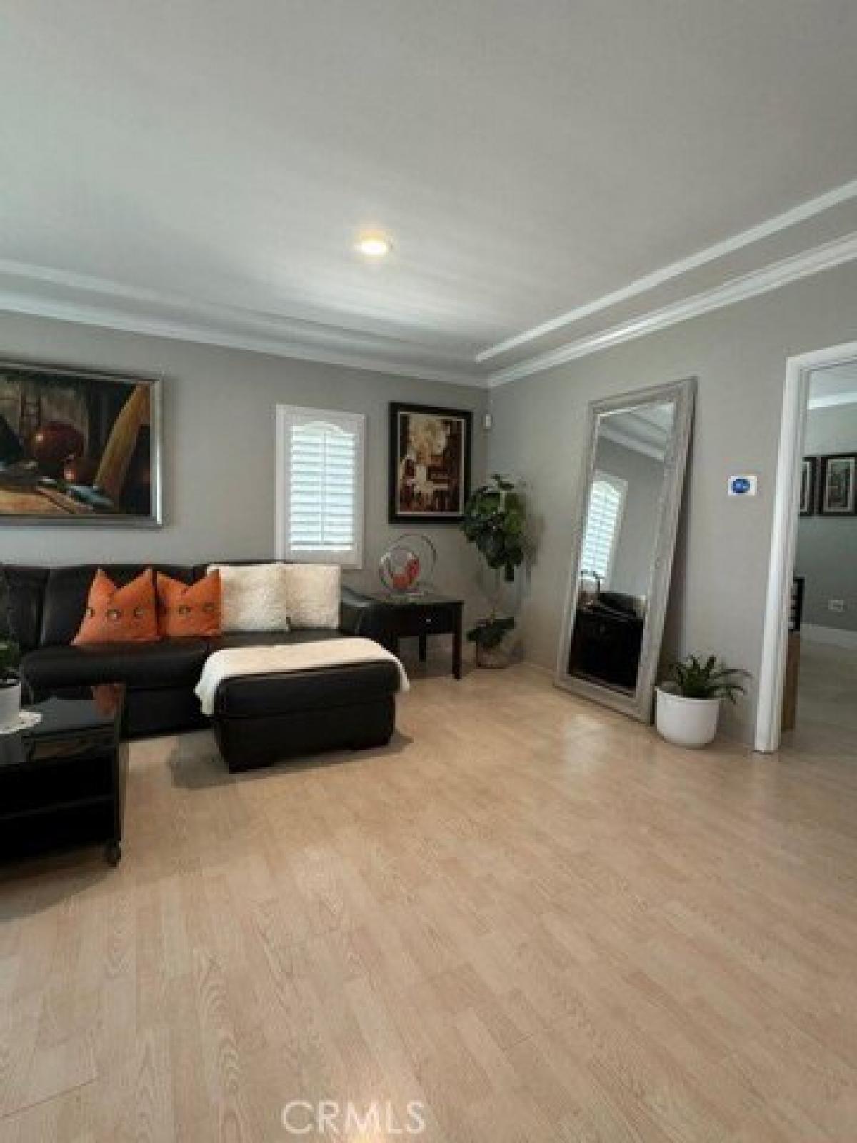 Picture of Home For Sale in Fullerton, California, United States