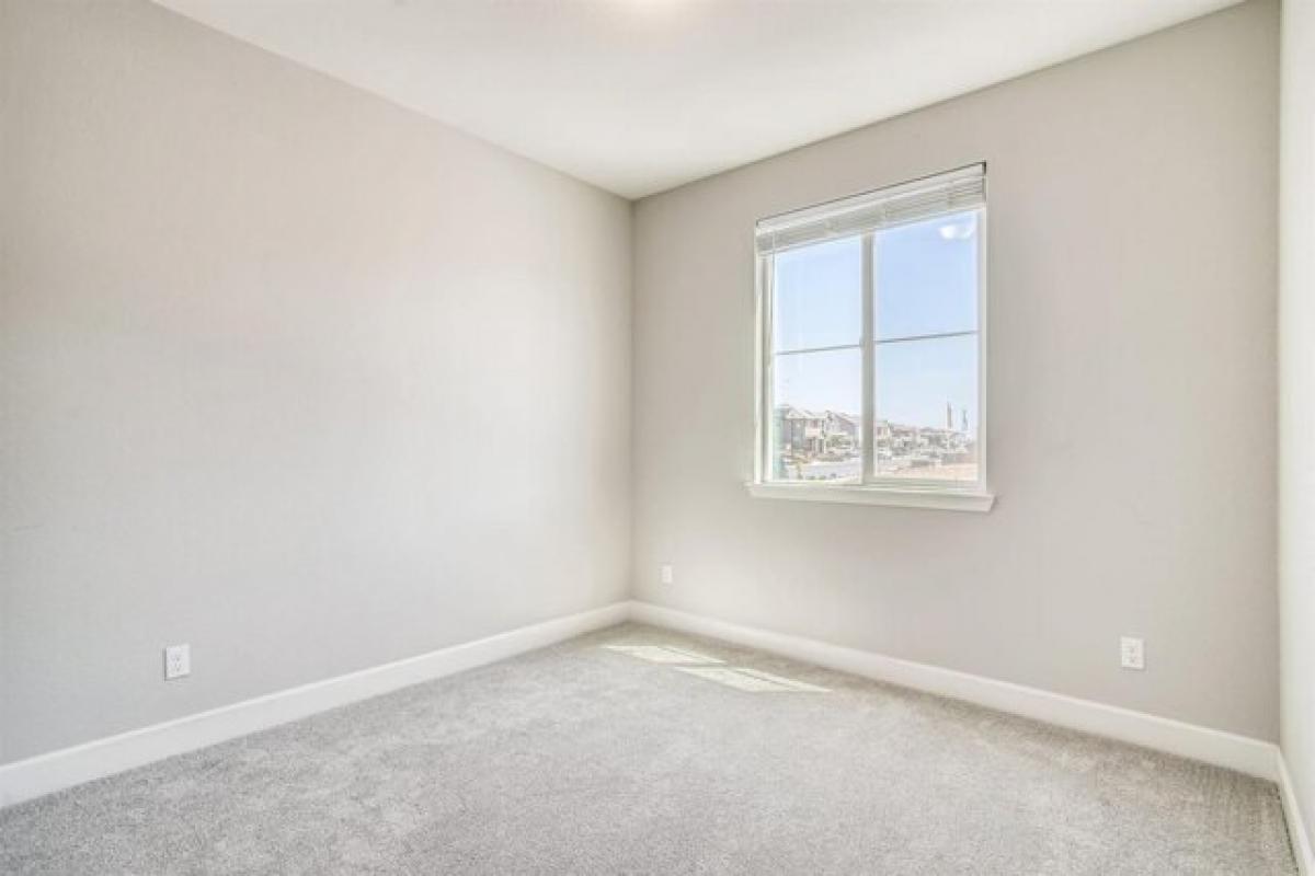 Picture of Home For Sale in Woodland, California, United States