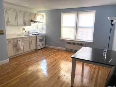 Home For Sale in Flushing, New York