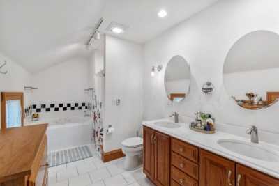 Home For Sale in Cedar Falls, Iowa