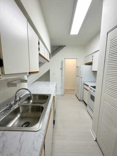 Home For Rent in Hialeah, Florida