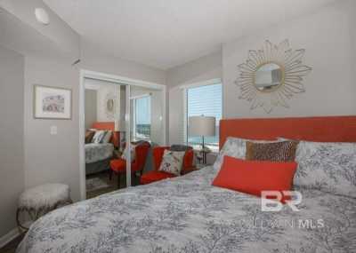 Home For Sale in Gulf Shores, Alabama