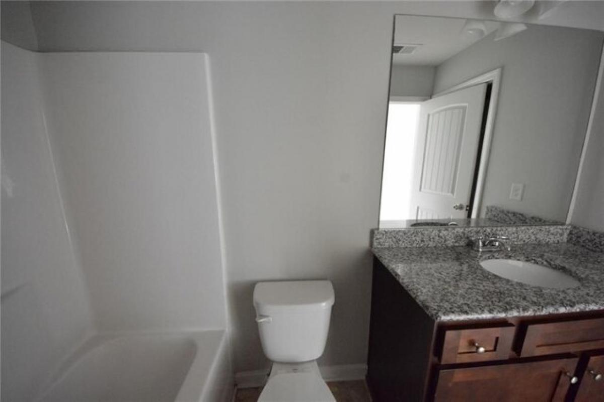 Picture of Home For Sale in Jonesboro, Georgia, United States