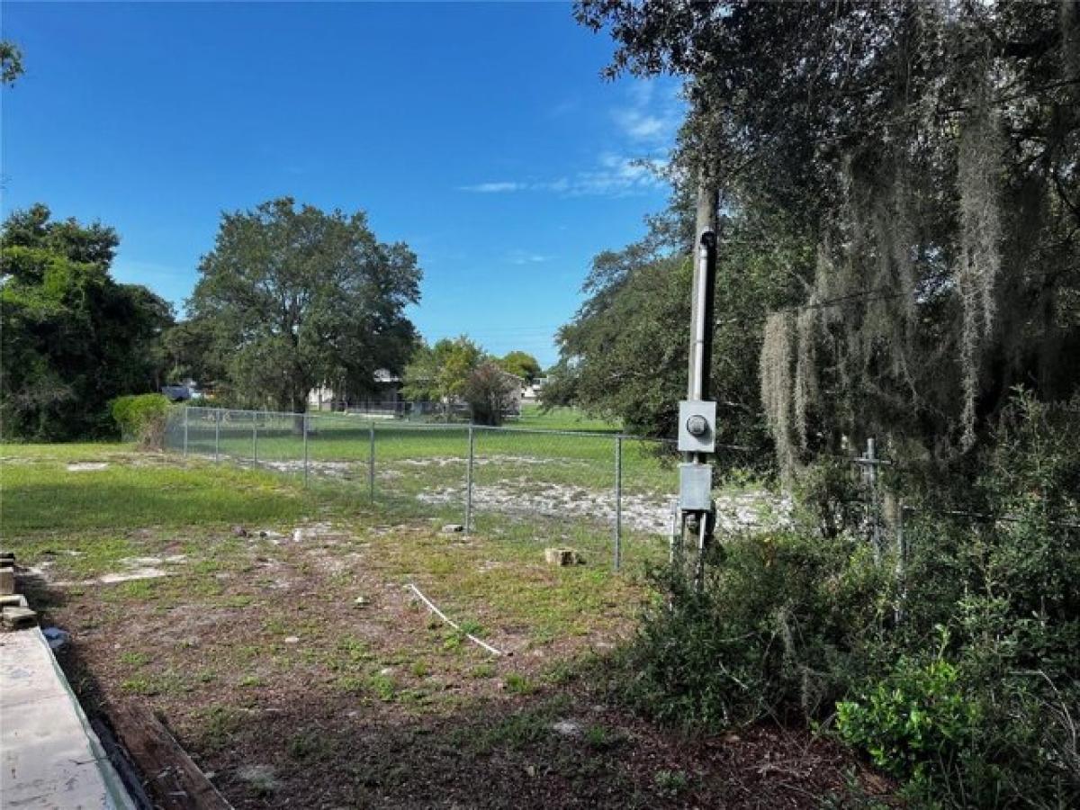 Picture of Home For Sale in Leesburg, Florida, United States